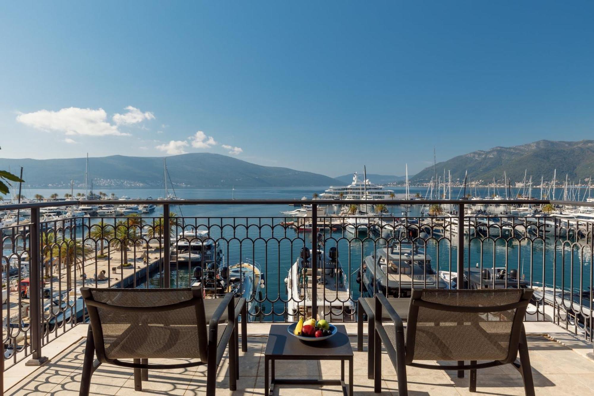Regent Porto Montenegro Tivat Exterior foto View from the hotel