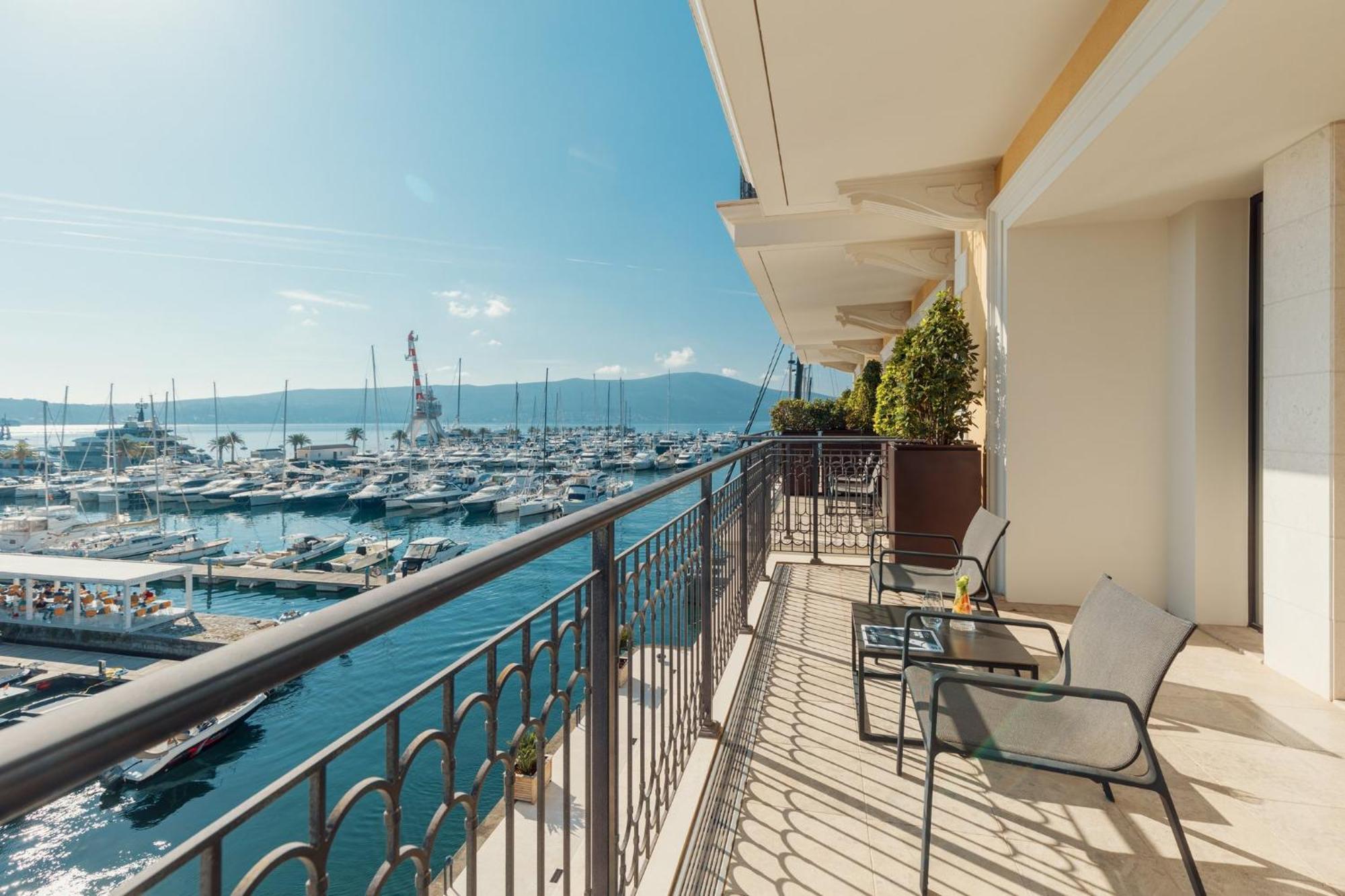 Regent Porto Montenegro Tivat Exterior foto View from the hotel