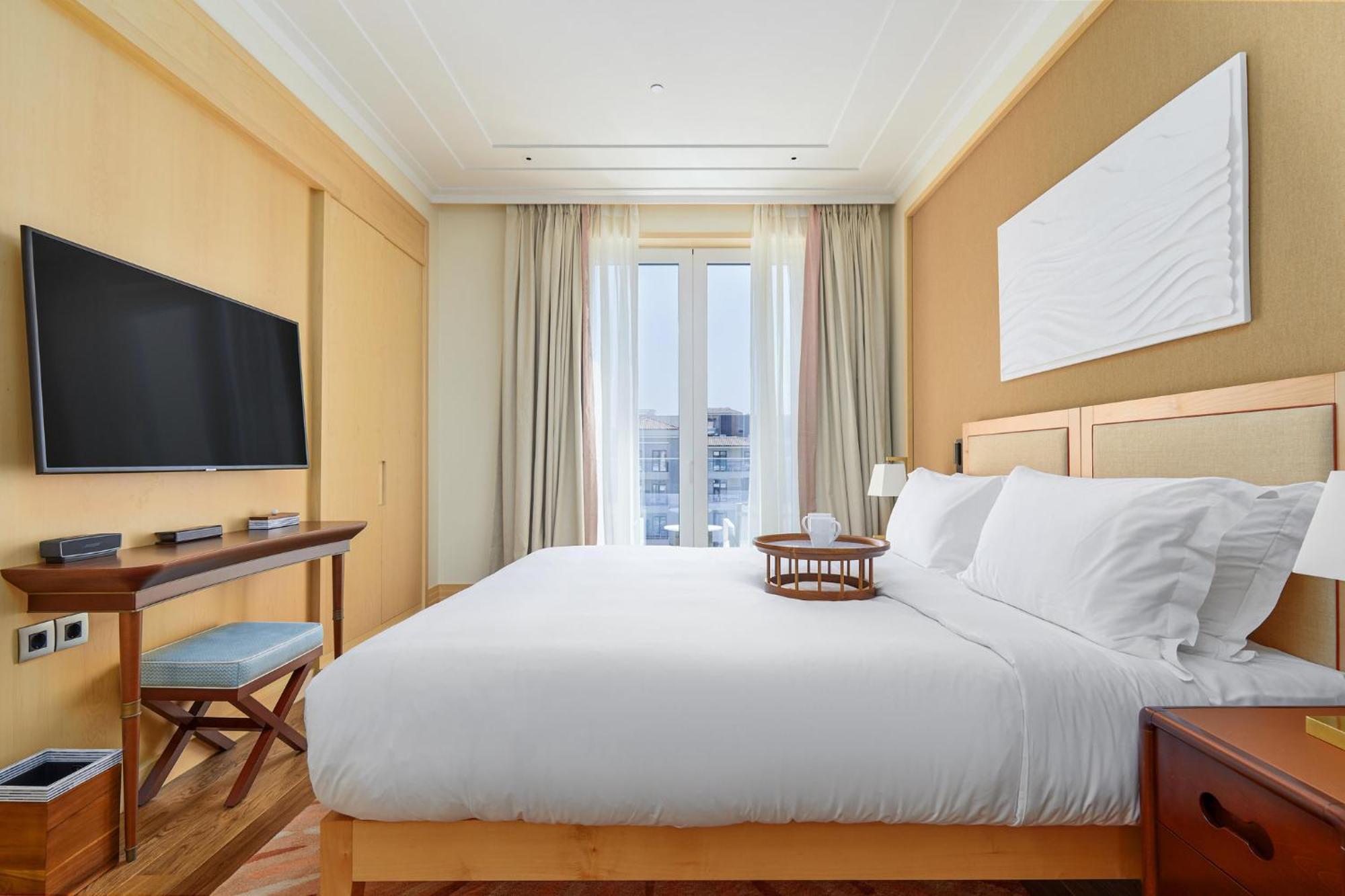 Regent Porto Montenegro Tivat Exterior foto A bedroom at the hotel